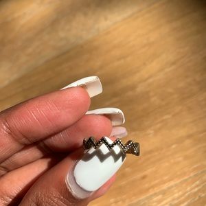 ★A zigzag ring ★